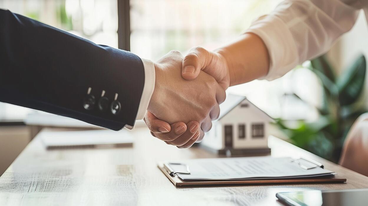 Giao dịch nhà đất