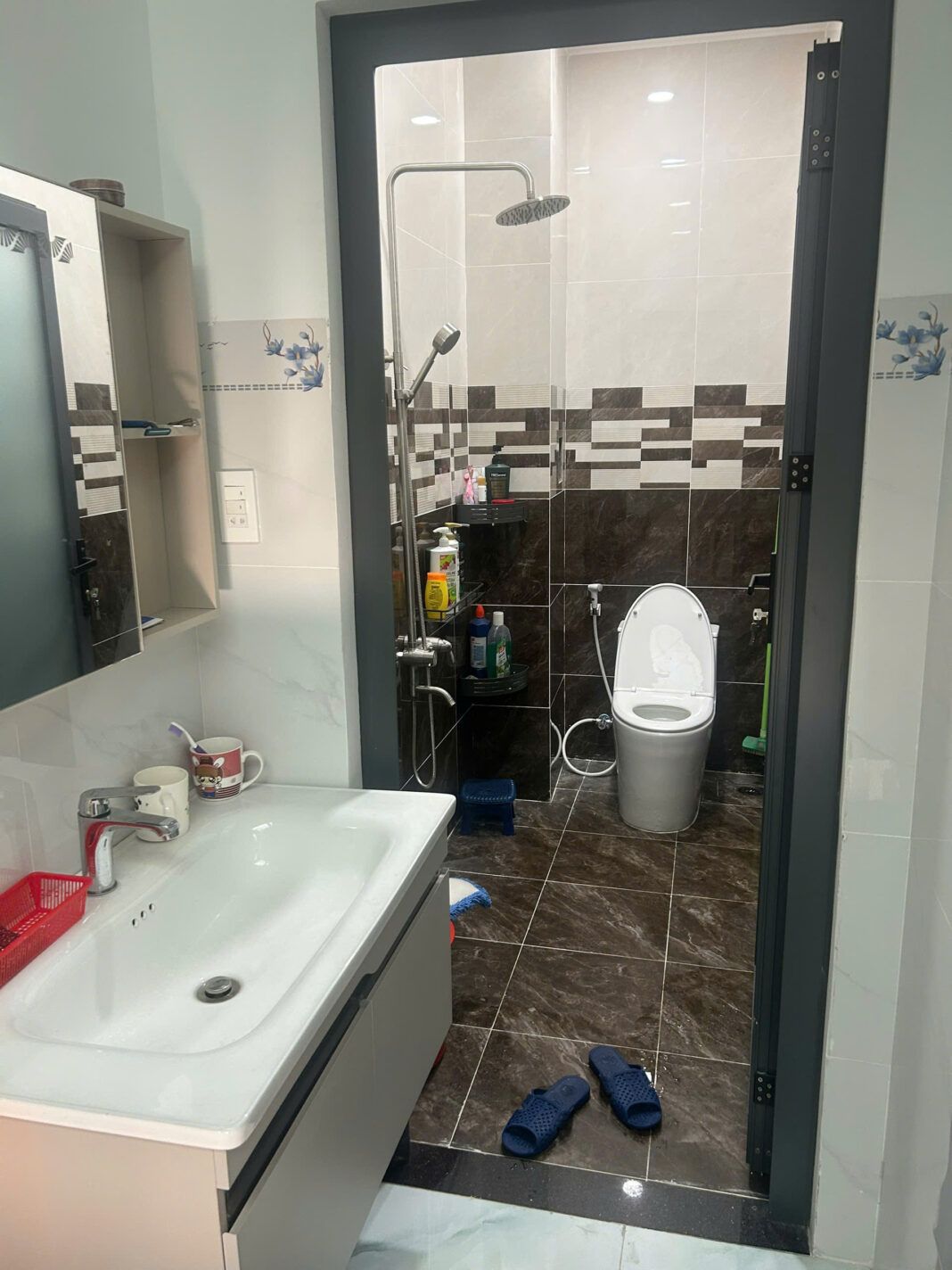 wc wc